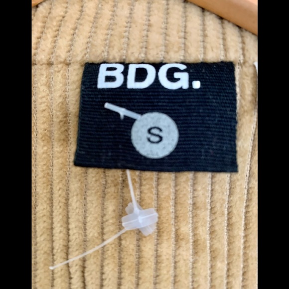 BDG Urban Outfitters Tan Bubble Corduroy Blazer with brown scored button - Picture 2 of 7